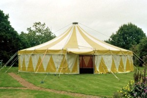 Jon Anton Presents...a selection of CIRCUSES available for smaller events: Carnivals, Country Fairs, Vintage & Steam Events, Corporate Events, Bank Holiday Attractions etc.