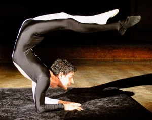 Contortionists for hire from Jon Anton Entertainments.